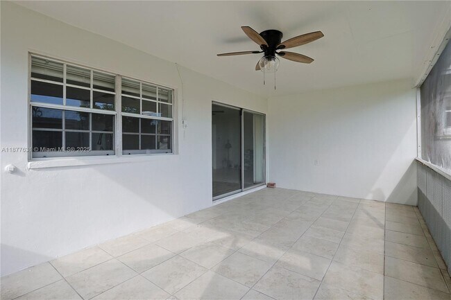 Building Photo - 9020 NW 21st Ct