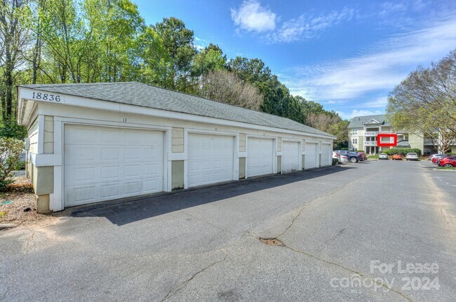 Building Photo - 18840 Nautical Dr