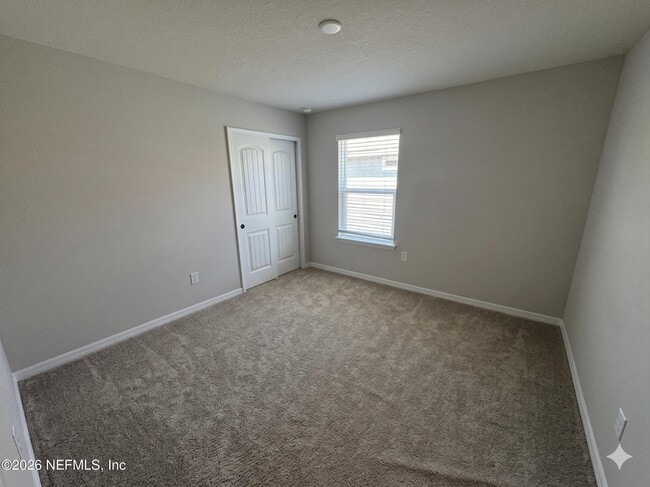 Building Photo - 217 Red Barn Rd