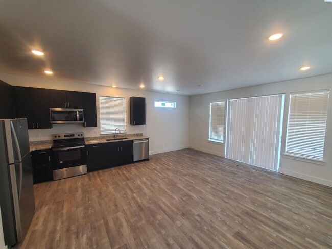 Building Photo - Brand New For Rent