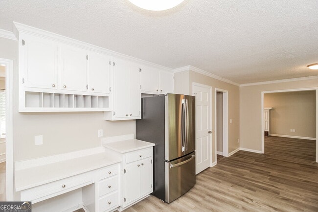 Building Photo - 5902 Bridgemont Pl