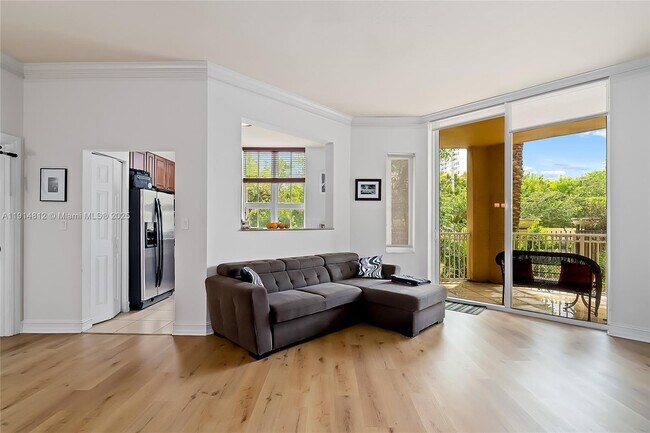 Building Photo - 3001 NE 185th St