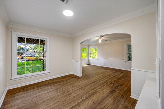 Building Photo - 7224 McHenry St