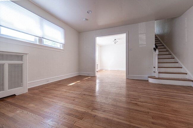 Building Photo - Twin Newly Renovated Brick Home in Lower Merion SD! Walk to park!