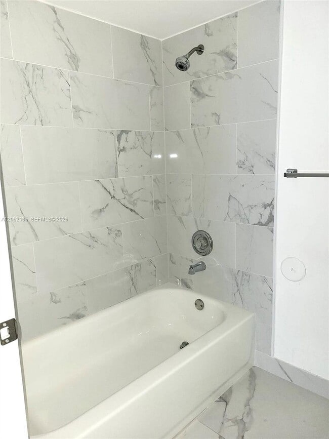Building Photo - 1186 Coral Club Dr