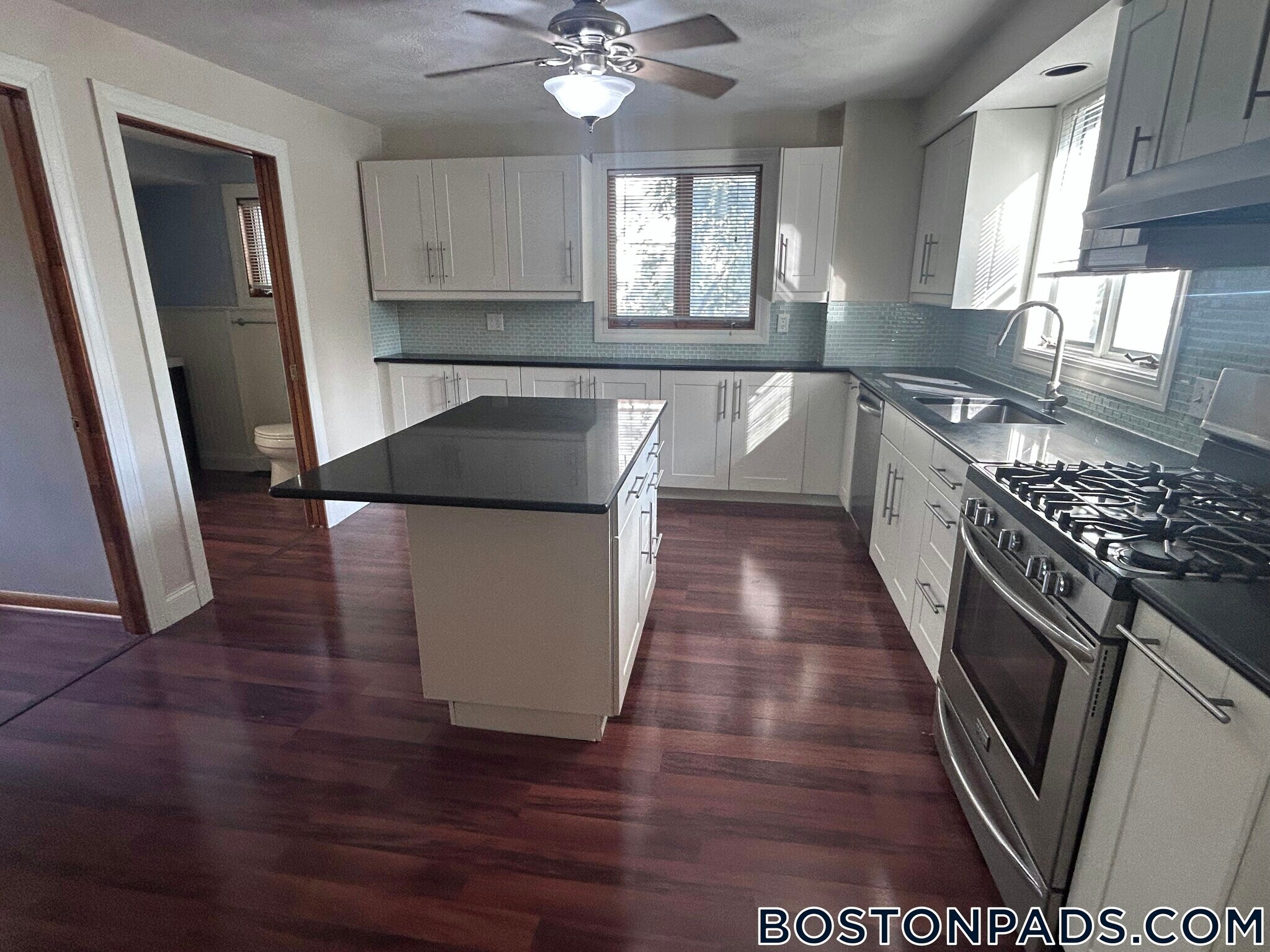 Building Photo - 60 Homer Ave