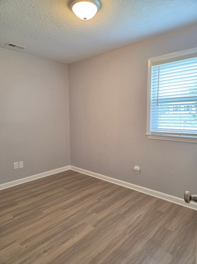 Building Photo - 4 bedroom in Maiden