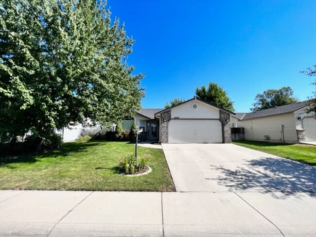 Building Photo - 14390 W Kettle Creek Dr
