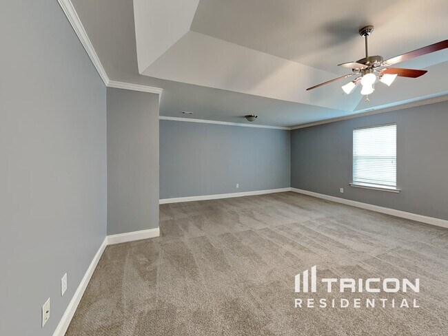 Building Photo - 207 Jack Cir