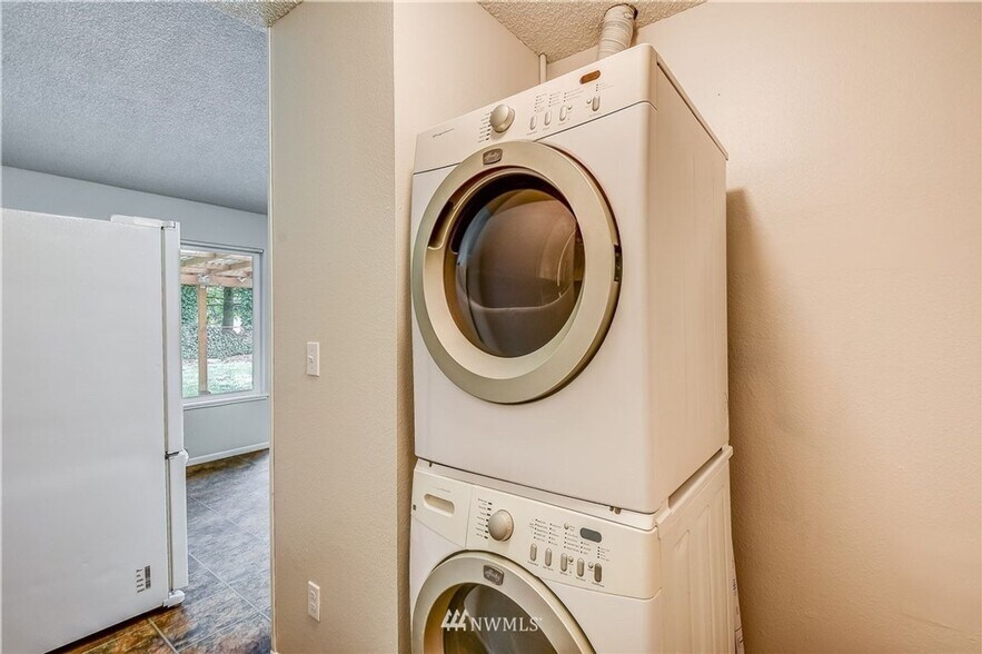 Building Photo - 19670 SE 259th St