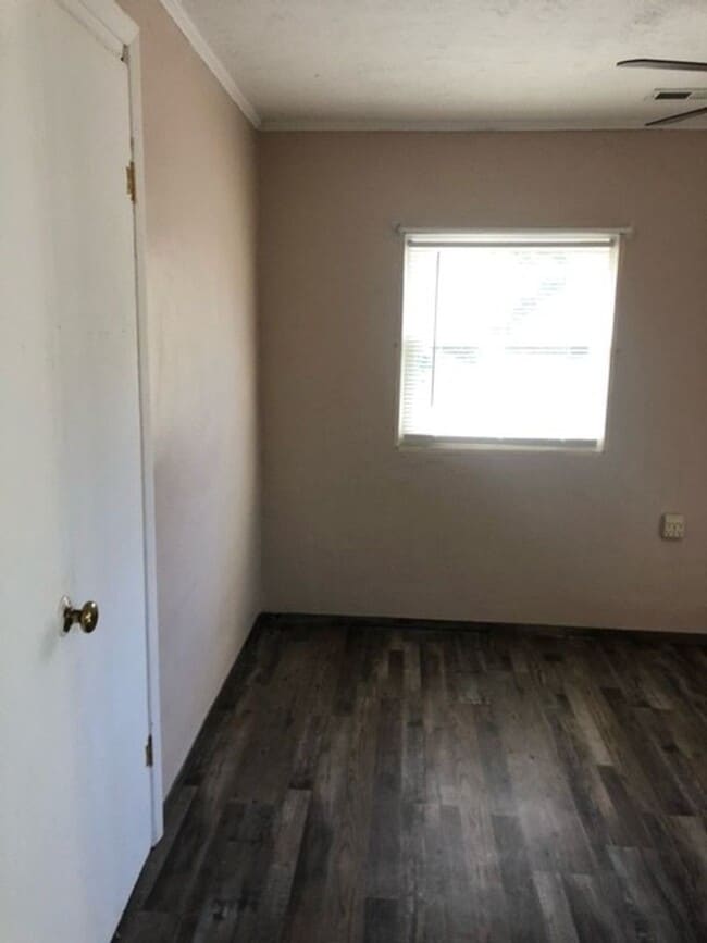 Building Photo - 115 Nancy Drive Rd