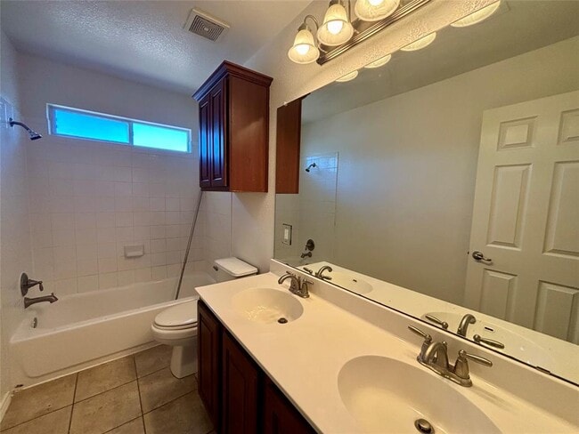 Building Photo - 1917 Sand Creek Rd