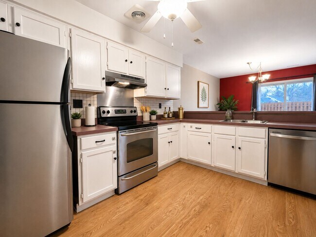 Building Photo - 46 Bark Hollow Ln