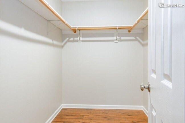 Building Photo - Charming Christiansburg Home