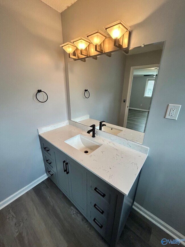 Building Photo - 5623 Alta Dena St SW