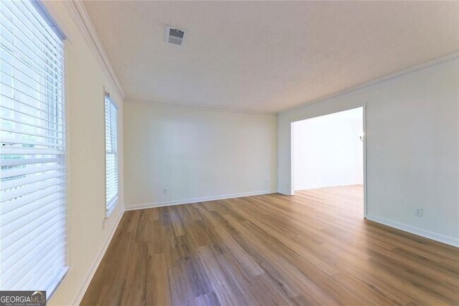 Building Photo - 2208 Heritage Trace Dr