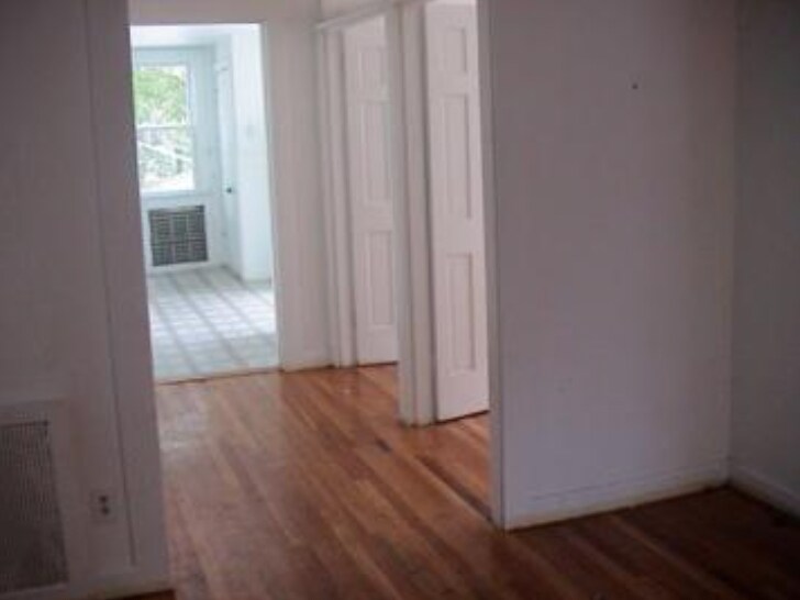 Building Photo - 13 Becket St