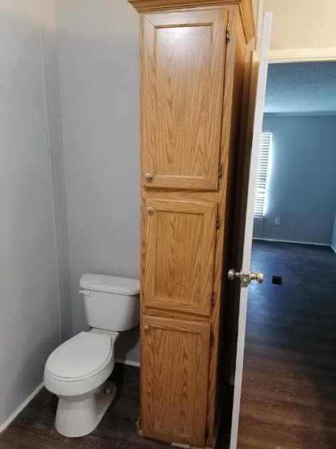 Building Photo - 710 Lowland Dairy Rd