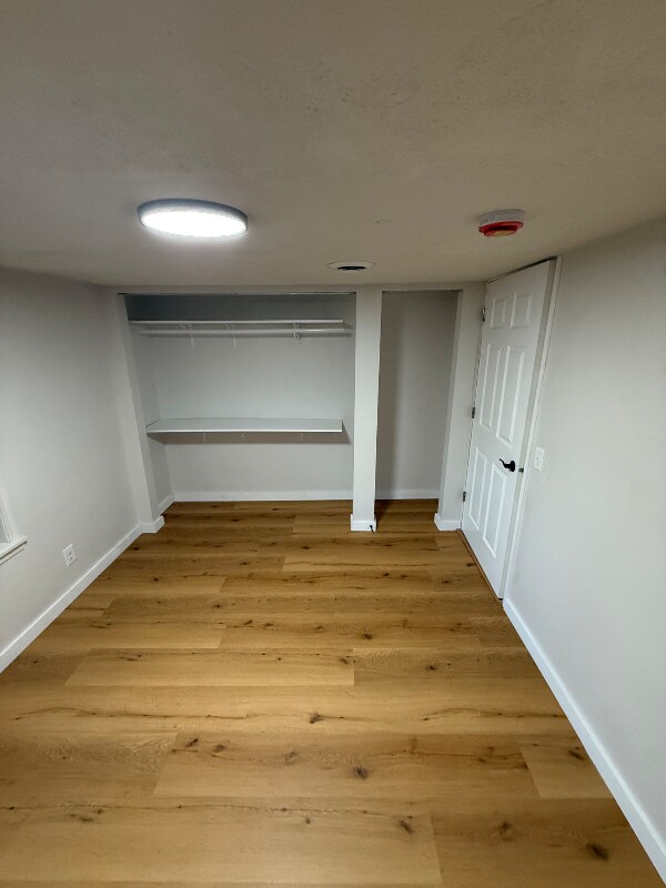 Building Photo - 2139 W Walnut St