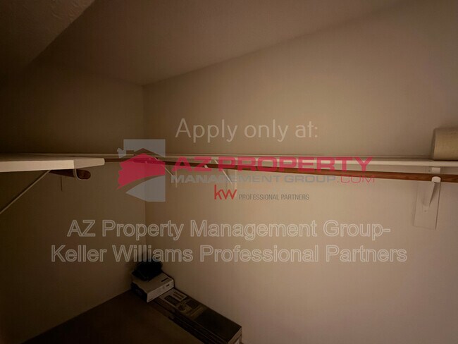 Building Photo - 16402 N 31st St