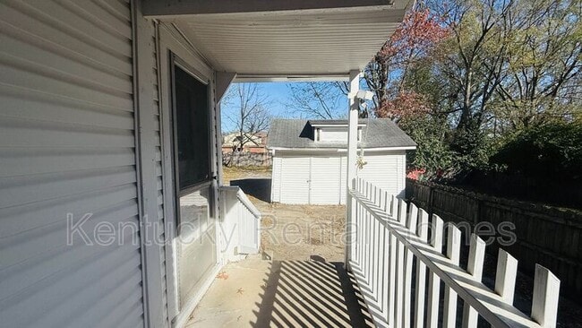 Building Photo - 445 Davidson Ct