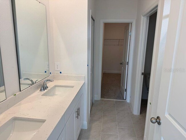 Building Photo - 2249 Hen Rd