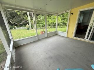 Building Photo - 124 Harmony Pl