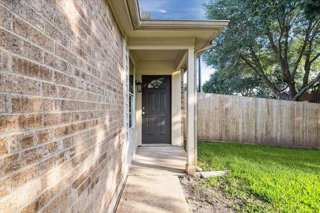 Building Photo - 10410 Caribou Cv