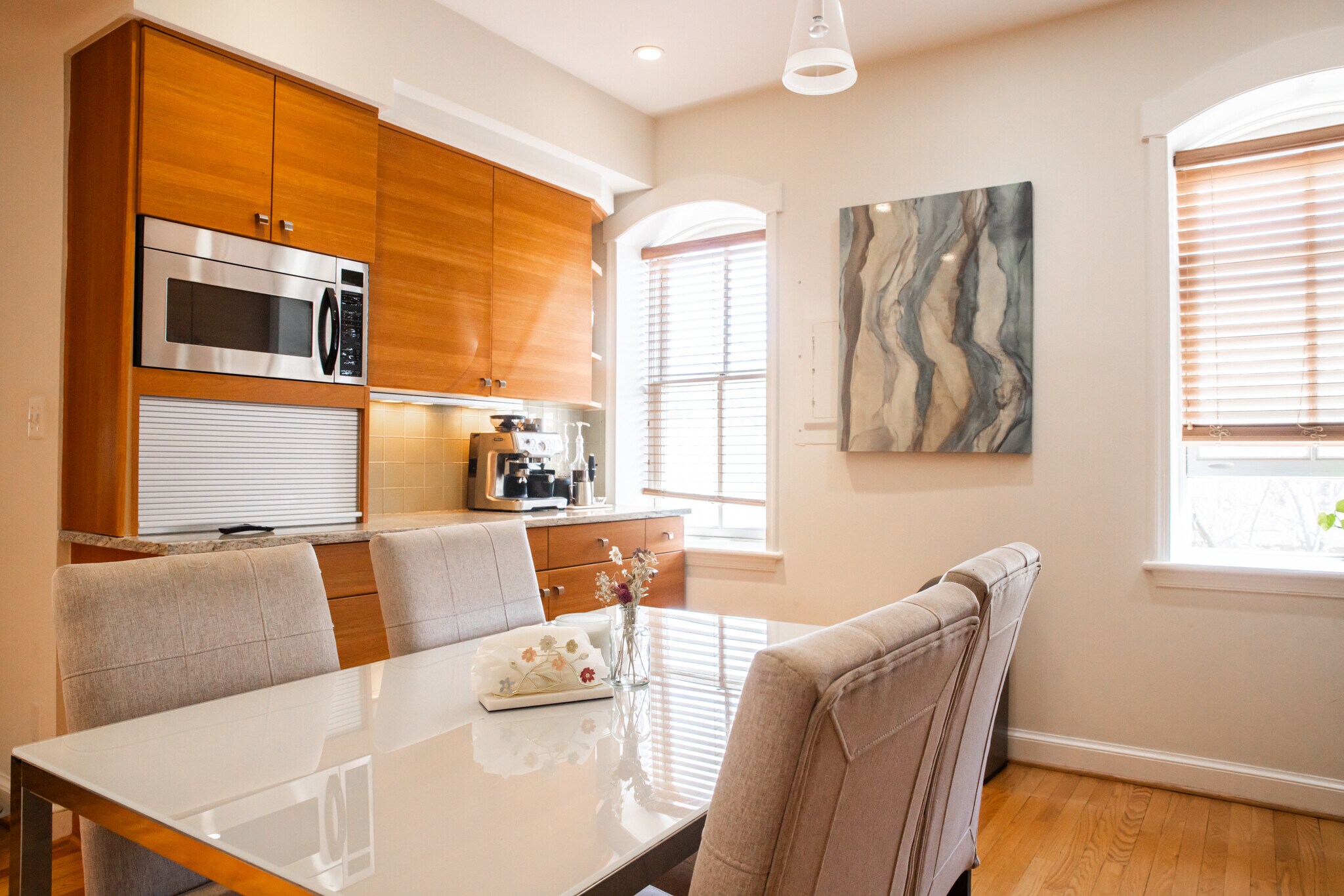 Building Photo - 1700 V St NW