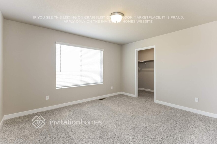 Building Photo - 13633 Arriba Dr