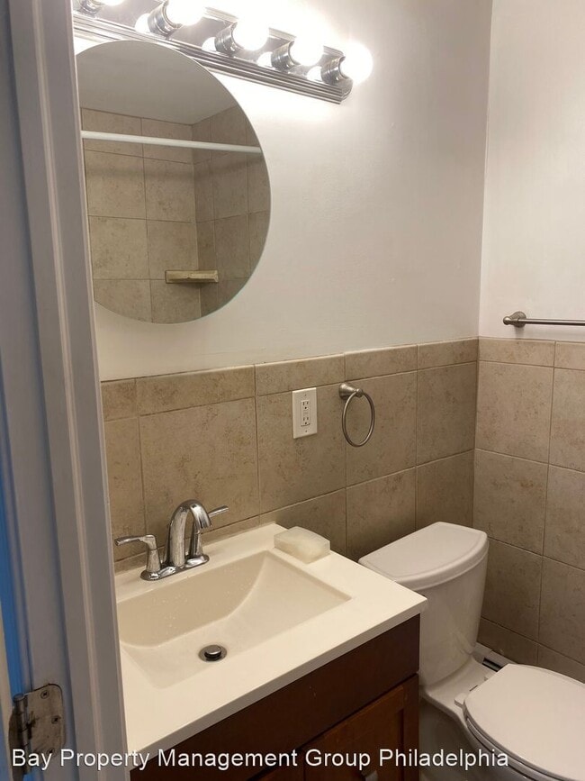 Building Photo - 2 br, 1 bath House - 600 Yeadon Ave #2