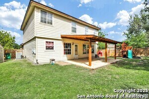 Building Photo - 1007 Cat Mesa
