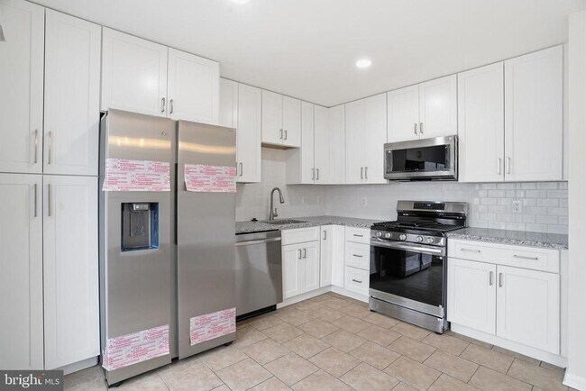 Building Photo - 2760 Brier Pond Cir