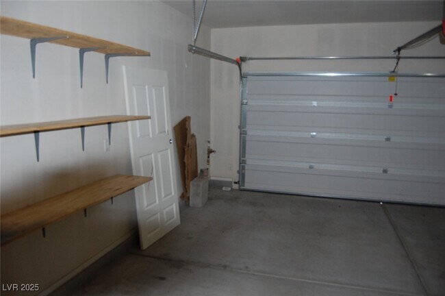 Building Photo - 4775 Lorenzo Way