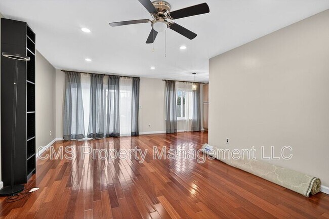 Building Photo - 34 Jeffrey Cir