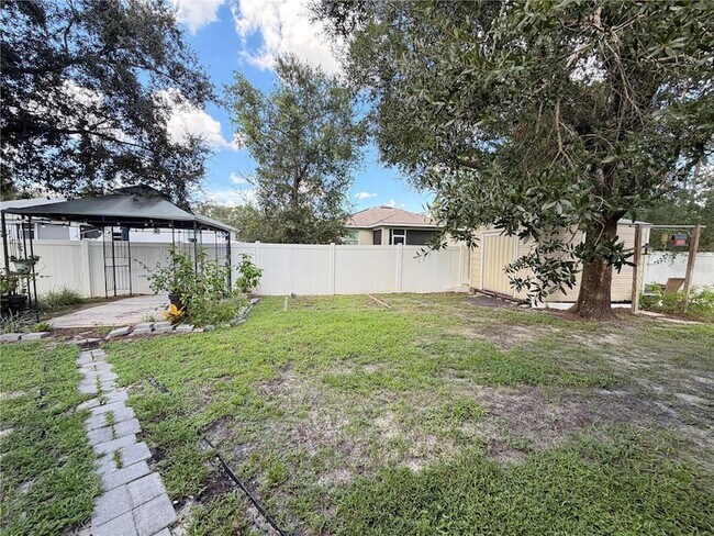 Building Photo - 4426 Windsong Ave