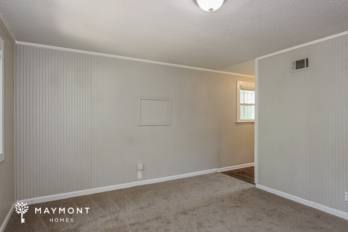 Building Photo - 2320 Lorick Ave