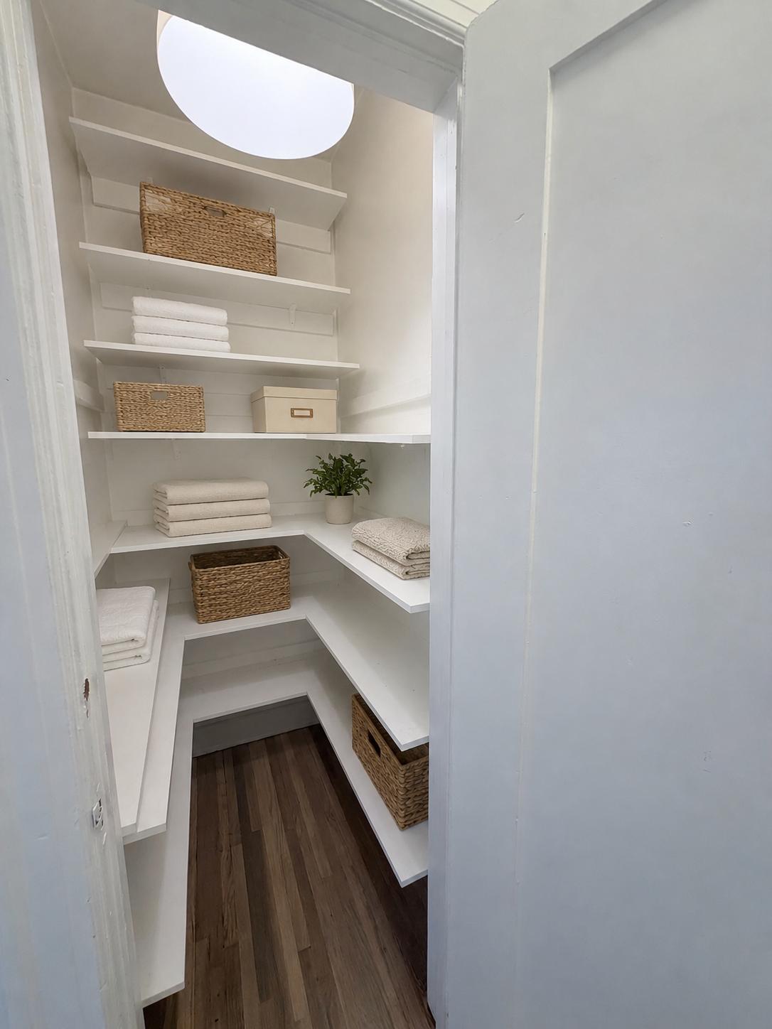 Hallway Pantry - 437 N Spaulding Ave