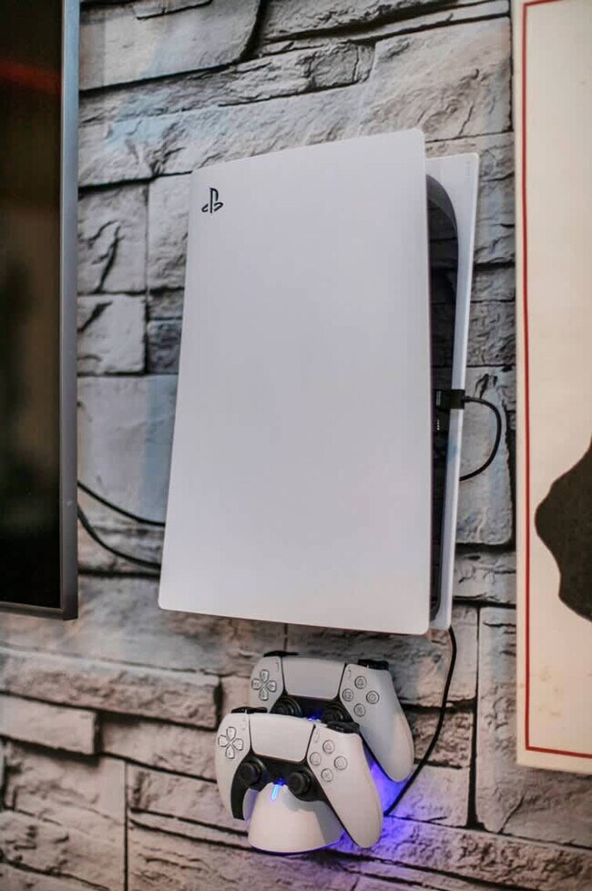 Building Photo - 9016 Sommerset Hills Dr