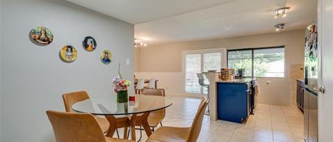 Building Photo - 3321 Pinion Dr