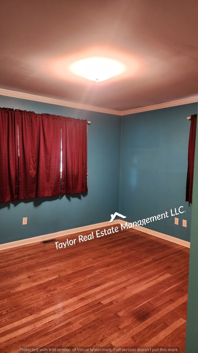 Building Photo - 103 Rivermont Dr