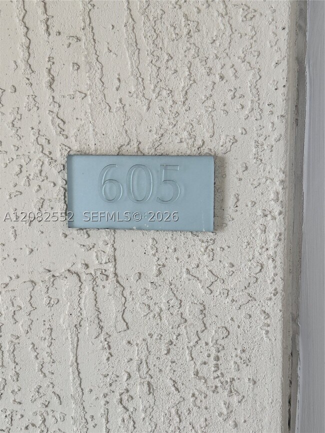 Building Photo - 7275 SW 90th St