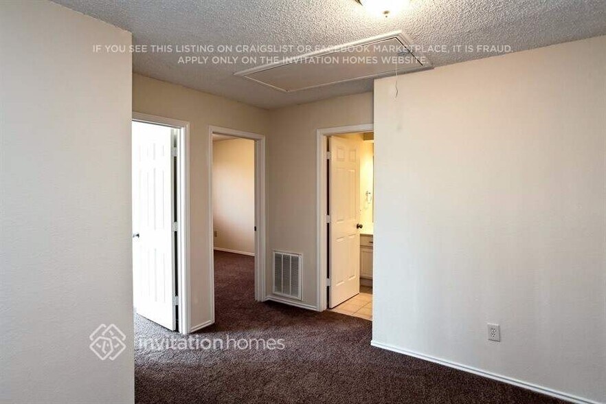 Building Photo - 1504 Mountain Side Dr