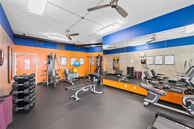 Building Photo - 3700 Galt Ocean Dr