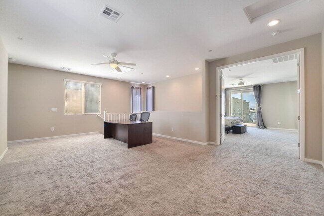 Building Photo - 813 Horizon Canyon Dr