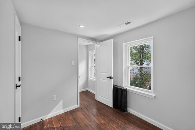 Building Photo - 4469 Silverwood St