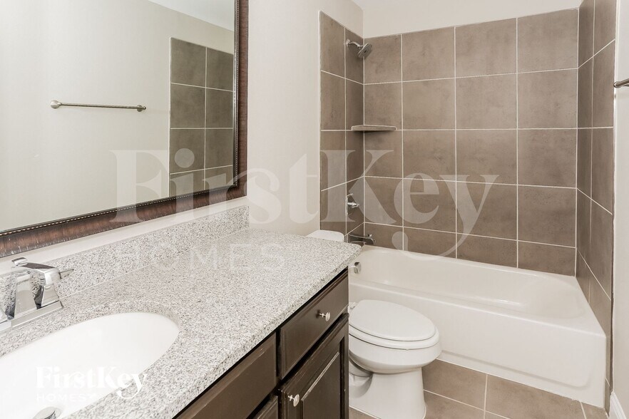 Building Photo - 845 San Miguel Trail