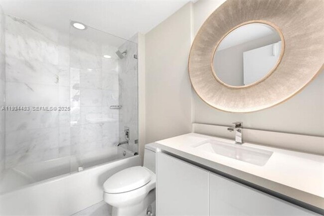 Building Photo - 1 Collins Ave