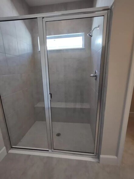 Building Photo - COMING SOON! 1st week of JUNE