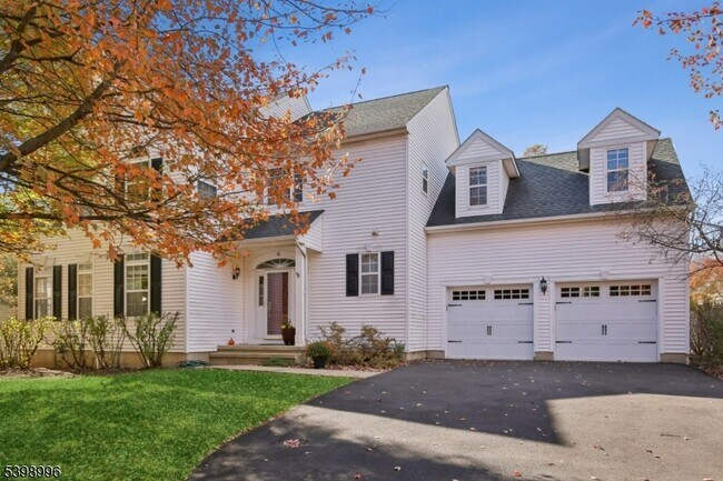 Building Photo - 12 Hansom Rd